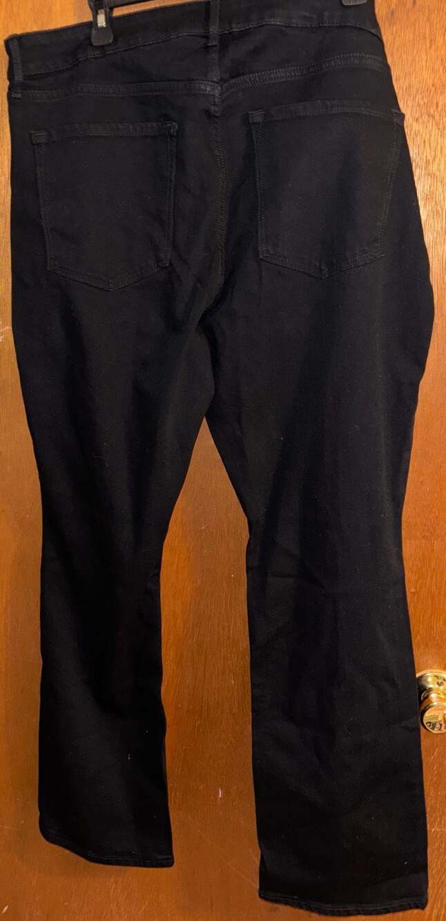 Old Navy Mid-Rise Wow Boot-Cut Black Jeans Size 18